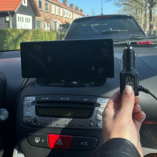 Conéctalo a Tu Coche